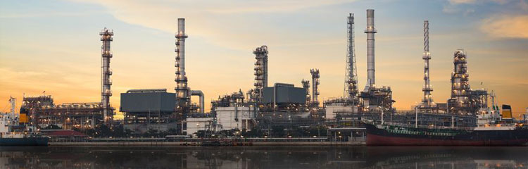 Skimming Oil at Petrochemical Plants